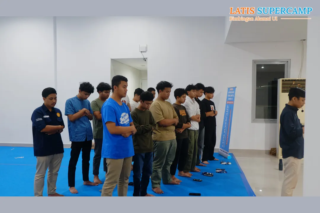 gambar galeri kegiatan bimbel UTBK SNBT karantina latis supercamp