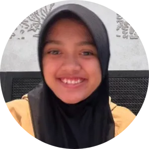 Kisah Kesuksesan Alifia Fahikah Tania, Siswa Latiseducation yang lolos Farmasi UNAIR