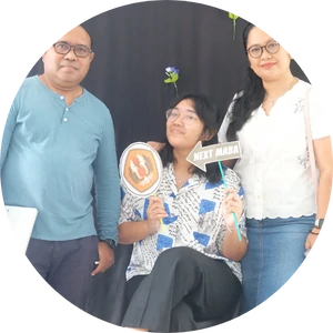 Maria Gratiana Natasya Putri Nunang - Lolos TEKNIK ELEKTRO DAN INFORMATIKA ITB, & BIOLOGI UNPAD 2025