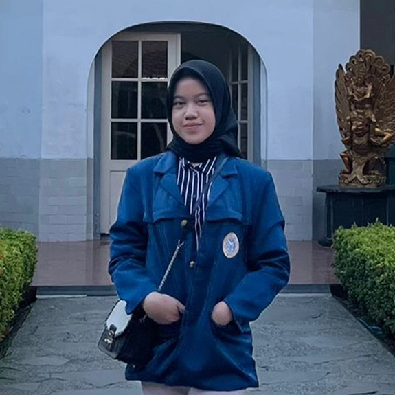 Ghina Shofiya Nahda Dirasti, siswa Latis Supercamp